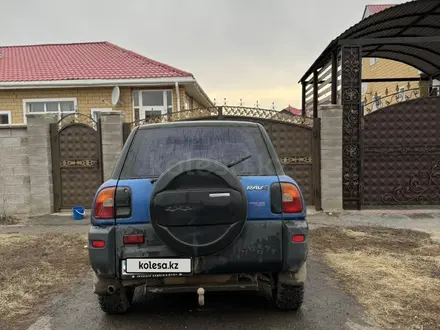 Toyota RAV4 1998 года за 3 000 000 тг. в Астана – фото 5