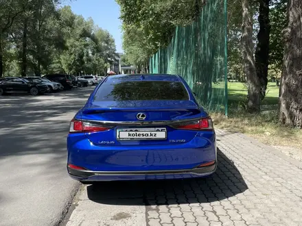 Lexus ES 250 2020 года за 19 500 000 тг. в Алматы – фото 9