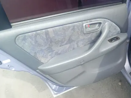 Toyota Camry 1998 года за 3 100 000 тг. в Семей
