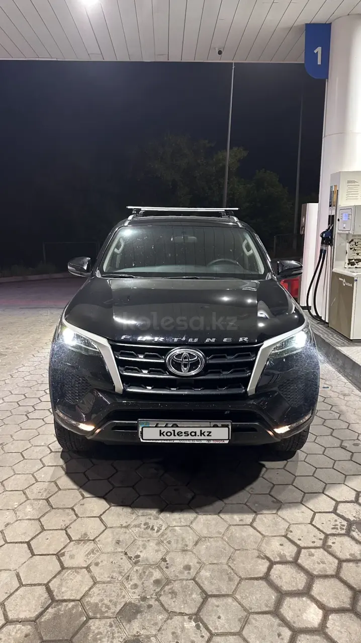 Toyota Fortuner, 2022