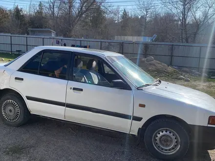 Mazda 323 1990 года за 950 000 тг. в Алматы – фото 3