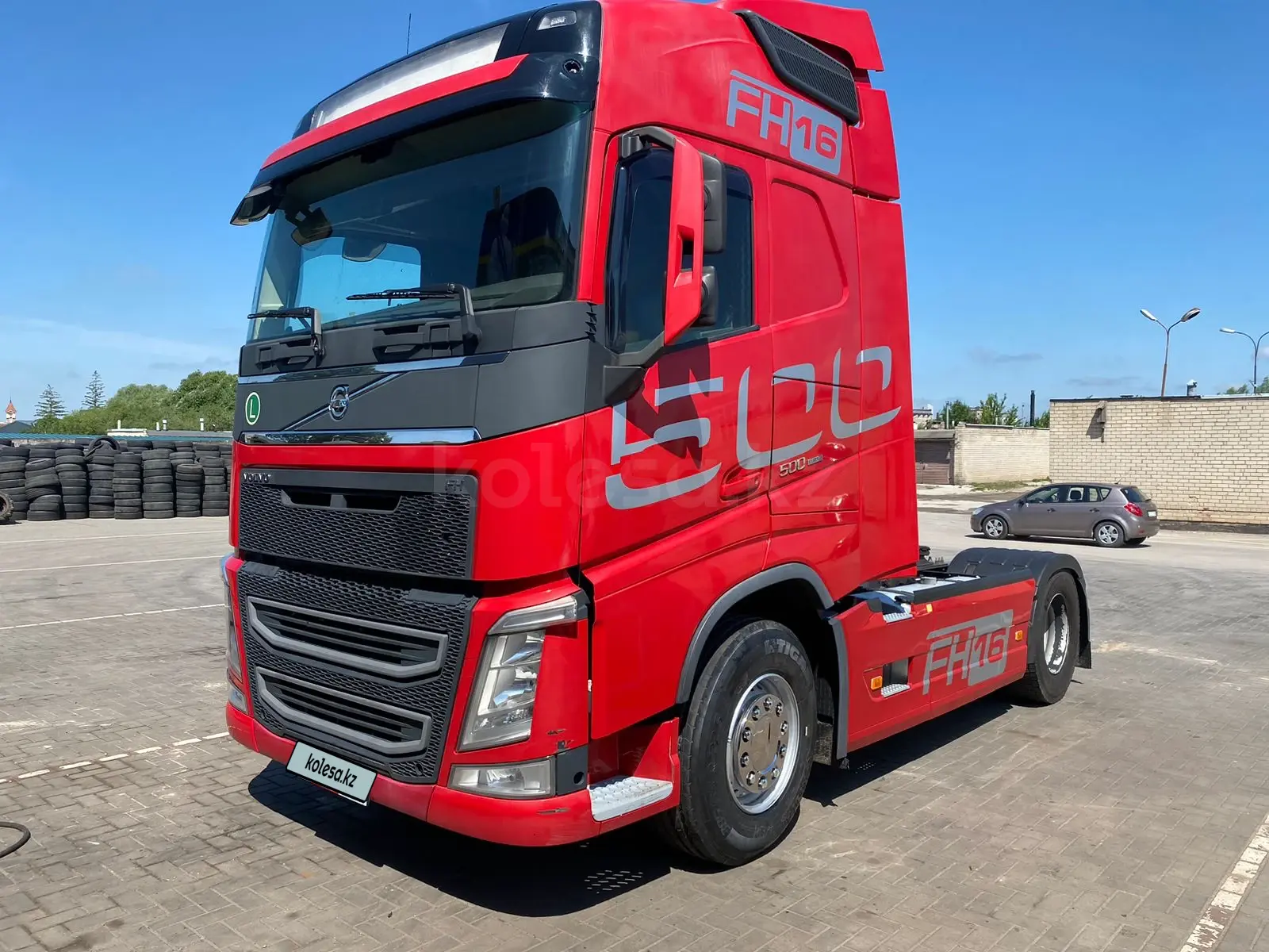 Продажа тягачей Volvo 2017 г. в Алматы - №162589031: цена 28000000 ...