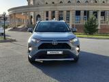 Toyota RAV4 2020 годаүшін13 000 000 тг. в Атырау