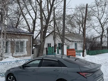 Hyundai Elantra 2021 года за 9 200 000 тг. в Петропавловск – фото 5