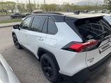 Toyota RAV4 2021 годаүшін16 700 000 тг. в Астана – фото 4