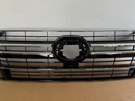 Решетка радиатора Land Cruiser 200 Executive Lounge за 45 000 тг. в Шымкент