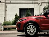 Land Rover Range Rover Evoque 2018 года за 17 500 000 тг. в Алматы – фото 3