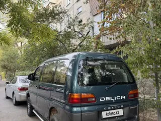 Mitsubishi Delica