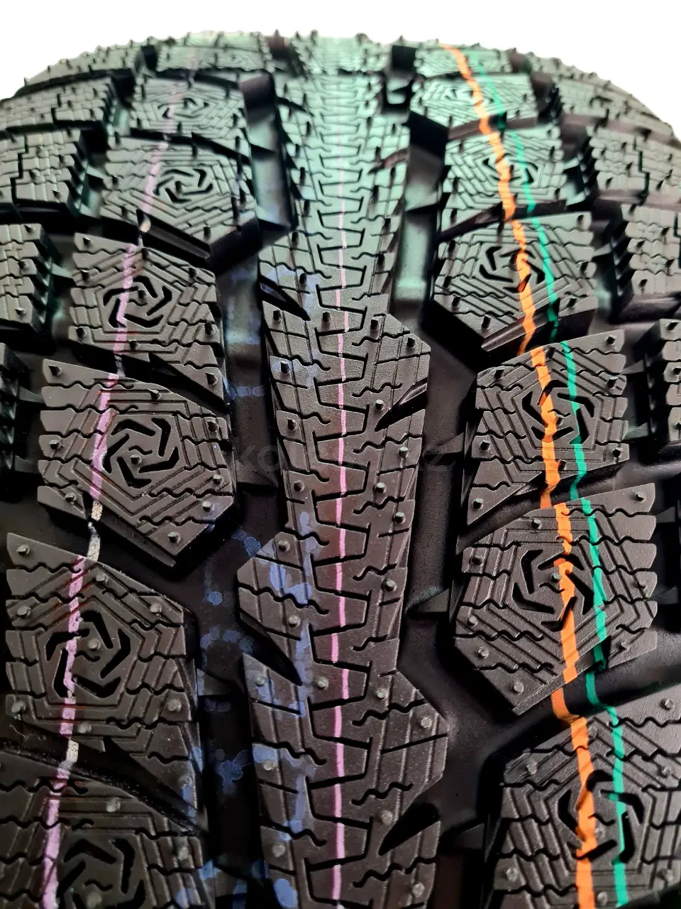 TOYO 255/65 R18 111H OBSERVE GSi6 LS Япония липучка новая в Алматы ...