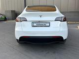 Tesla Model Y 2022 года за 18 500 000 тг. в Алматы – фото 5