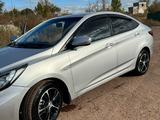 Hyundai Accent 2013 года за 4 400 000 тг. в Караганда – фото 2