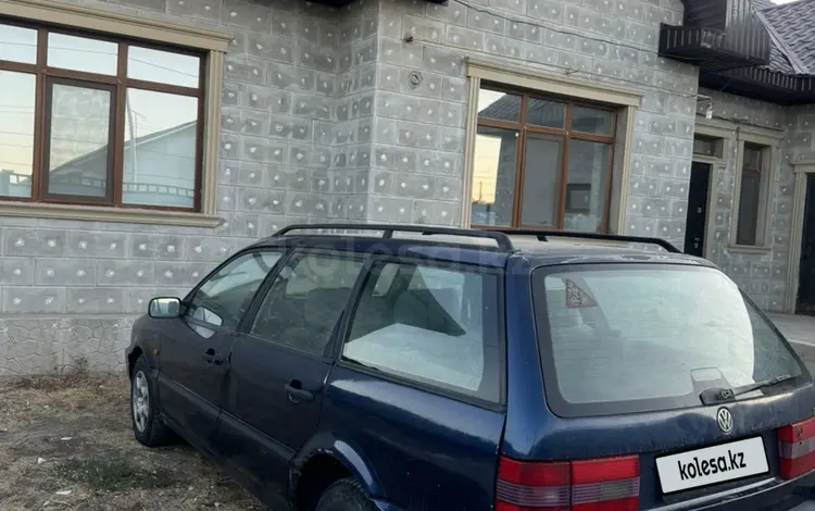 Volkswagen Passat 1995 года за 1 350 000 тг. в Атырау