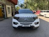 Ford Explorer 2022 года за 27 500 000 тг. в Алматы – фото 2