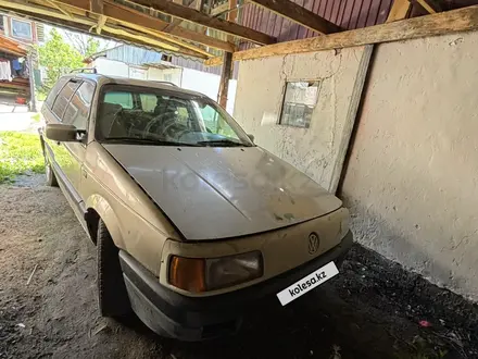 Volkswagen Passat 1989 года за 700 000 тг. в Алматы – фото 2