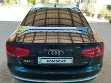 Audi A8, 2013