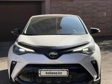 Toyota C-HR 2022 года за 11 500 000 тг. в Алматы – фото 2