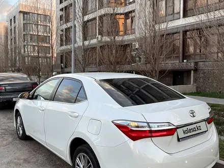 Toyota Corolla 2018 года за 8 500 000 тг. в Алматы – фото 2