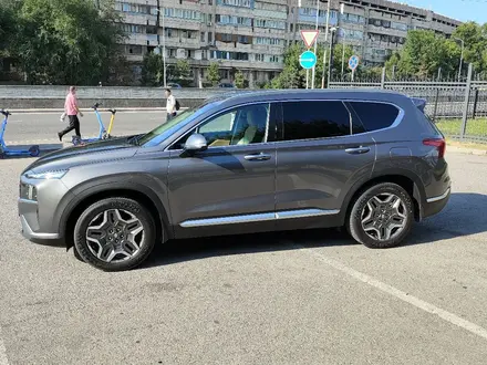 Hyundai Santa Fe 2021 года за 16 150 000 тг. в Алматы – фото 5