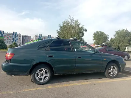 Toyota Carina E 1997 года за 1 300 000 тг. в Алматы – фото 3