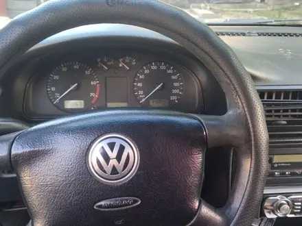 Volkswagen Passat 1997 года за 1 300 000 тг. в Ленгер – фото 7