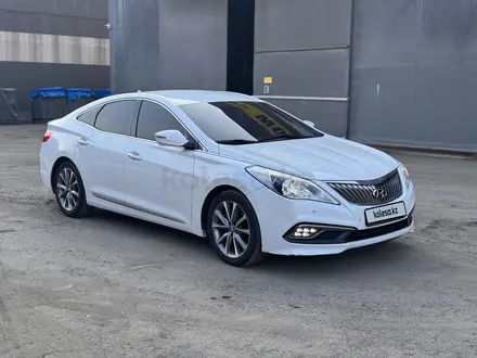 Hyundai Grandeur 2015 года за 8 200 000 тг. в Алматы – фото 2