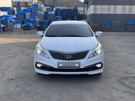 Hyundai Grandeur 2015 года за 8 200 000 тг. в Алматы – фото 3