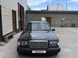 Mercedes-Benz E 220 1994 года за 2 500 000 тг. в Турара Рыскулова – фото 3