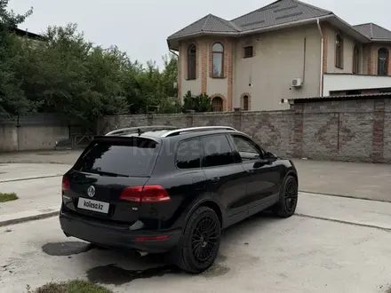 Volkswagen Touareg 2010 года за 12 500 000 тг. в Алматы – фото 3
