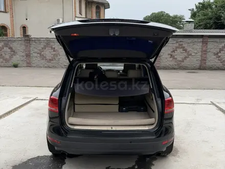 Volkswagen Touareg 2010 года за 12 500 000 тг. в Алматы – фото 6