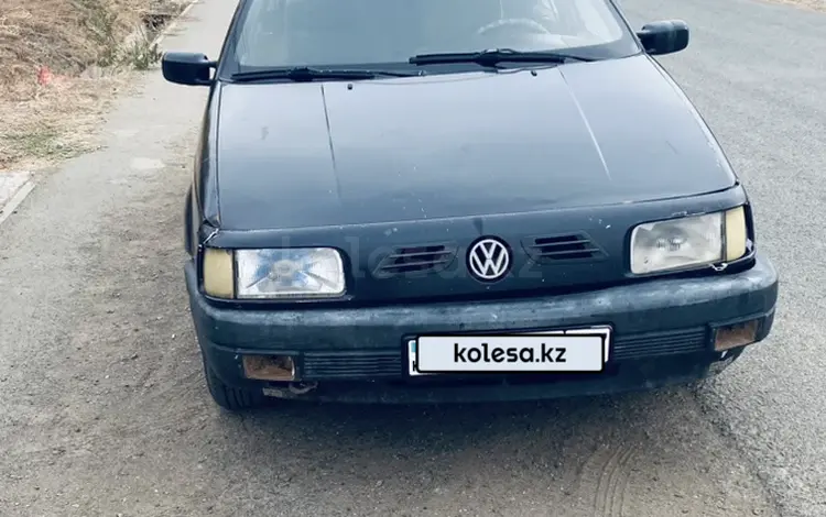 Volkswagen Passat 1993 года за 700 000 тг. в Уральск