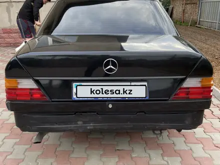 Mercedes-Benz E 220 1993 года за 1 900 000 тг. в Алматы – фото 14