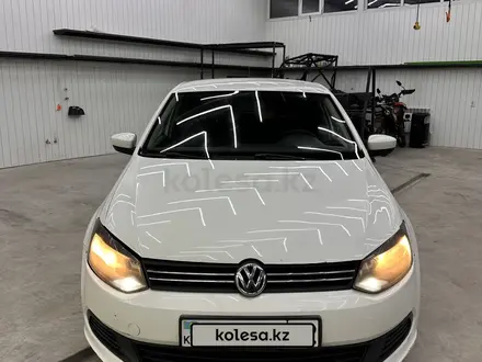 Volkswagen Polo 2015 года за 2 700 000 тг. в Алматы
