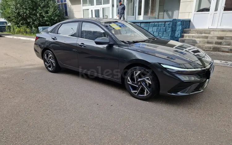 Hyundai Elantra 2024 годаfor9 999 999 тг. в Астана