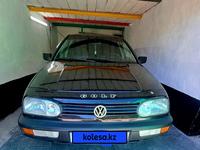 Volkswagen Golf 1995 годаүшін1 900 000 тг. в Караганда