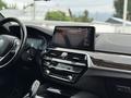 BMW 530 2020 года за 22 000 000 тг. в Алматы – фото 20