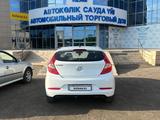 Hyundai Solaris 2015 года за 5 700 000 тг. в Уральск – фото 3