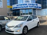 Hyundai Solaris 2015 года за 5 700 000 тг. в Уральск – фото 2