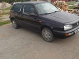 Volkswagen Golf 1994 годаүшін1 400 000 тг. в Затобольск