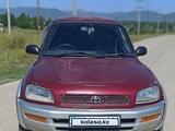 Toyota RAV4 1996 года за 2 300 000 тг. в Риддер – фото 2