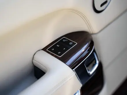 Land Rover Range Rover 2014 года за 25 000 000 тг. в Алматы – фото 15
