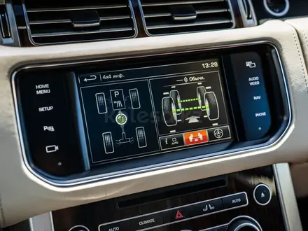 Land Rover Range Rover 2014 года за 25 000 000 тг. в Алматы – фото 20