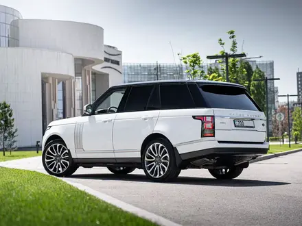 Land Rover Range Rover 2014 года за 25 000 000 тг. в Алматы