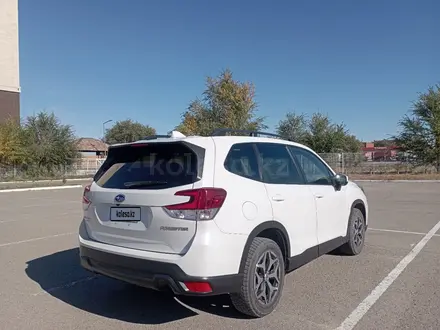 Subaru Forester 2019 года за 9 200 000 тг. в Актобе – фото 4