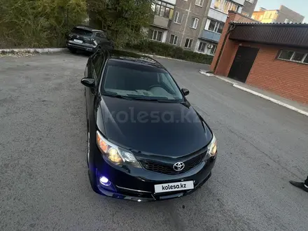 Toyota Camry 2013 года за 9 000 000 тг. в Караганда