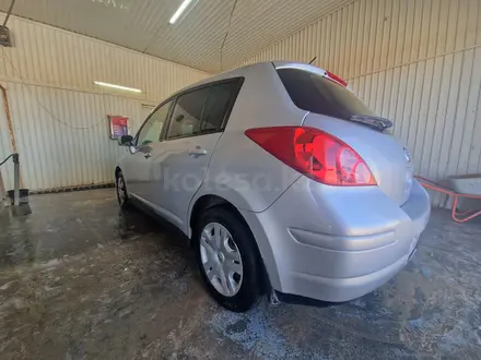 Nissan Versa 2010 года за 3 800 000 тг. в Жанаозен – фото 7