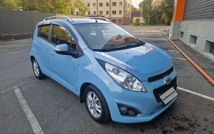 Chevrolet Spark 2014 года за 3 900 000 тг. в Шымкент