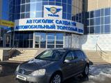 Volkswagen Golf 2008 года за 4 600 000 тг. в Уральск – фото 2