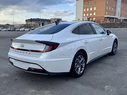 Hyundai Sonata 2022 года за 10 500 000 тг. в Караганда – фото 4