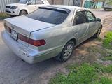 Toyota Camry 2001 года за 2 700 000 тг. в Шымкент – фото 4