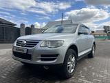 Volkswagen Touareg 2007 годаүшін7 500 000 тг. в Алматы